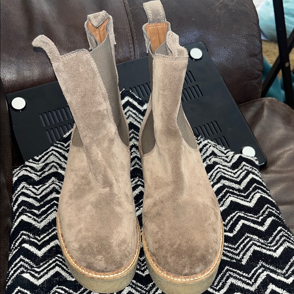 Flamingo Suede Ankle Boots in Taupe